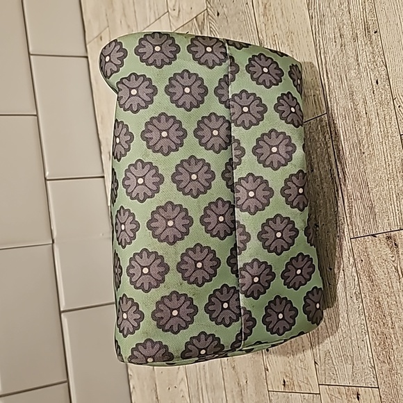 Vera Bradley lunchbox - Picture 5 of 7